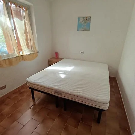 I Corbezzoli, Rena Majore