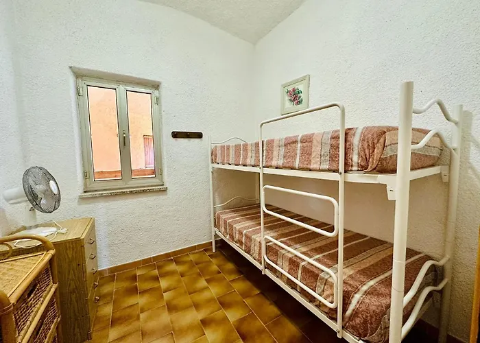 I Corbezzoli, * Rena Majore